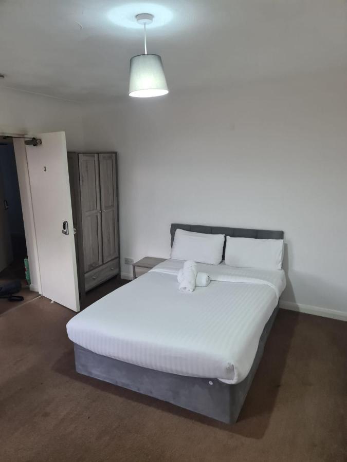 24Hr Self Check In Apartment Central Barnsley Exteriör bild